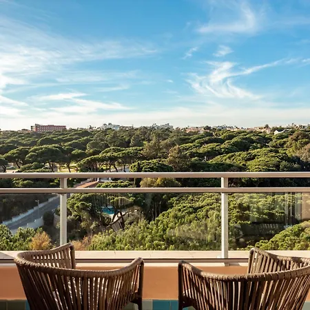 Grande Real Santa Eulalia & 5* Αλμπουφέιρα