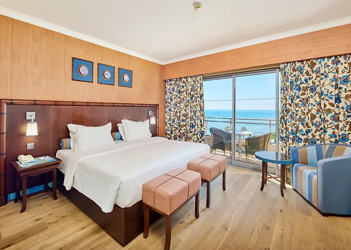 Grande Real Santa Eulalia & Hotel 5*