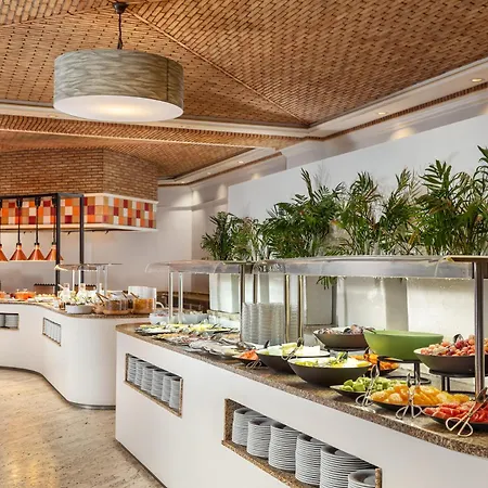 Grande Real Santa Eulalia & Albufeira